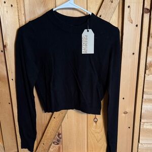 Active USA Black Cropped Crewneck Sweater with Cutout Back
